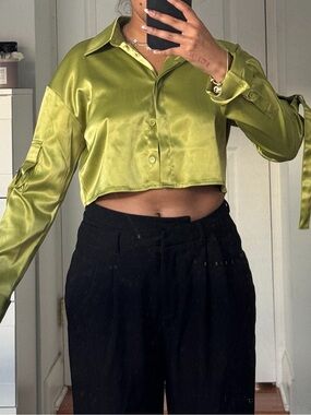 AKIRA Satin Cropped Button-Front Shirt in Olive